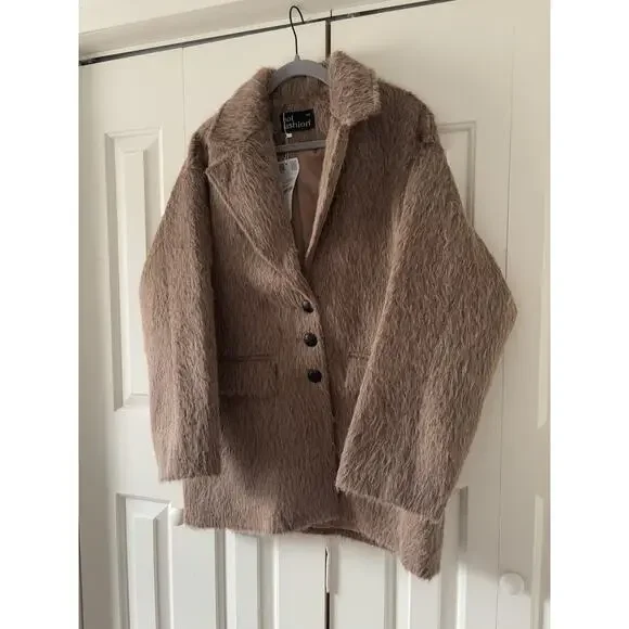 Women Faux Fur Jacket Soft Warm Plush Coat Outerwear Elegant Chic - Picture 6 of 10